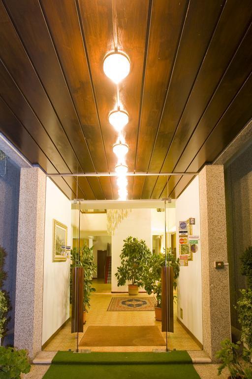 Hotel Metropol Caorle Exterior foto